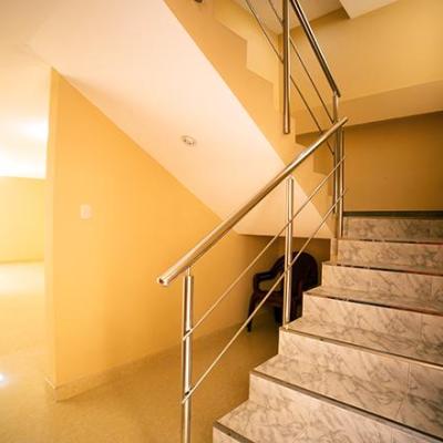 VENTA DE CASA DE 3 PISOS EN URB. LOS FICUS - PIMENTEL